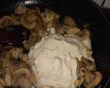 Foto del paso 4 de la receta: Pasta cremosa de pollo y champiñones