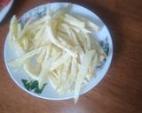 صورة لخطوة 1 من وصفة كورجات مقلية مع بطاطا مقلية