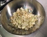 Une image de l'étape 4 de Marinade pour gibier aux cranberries, oignon, thym, vin rouge, échalotes et citron.