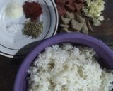 Foto langkah ke 1 dari resep Nasi Goreng Oregano.