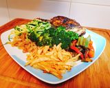 Foto del paso 10 de la receta Pollo al limón con verduras al vino y espaguetis de calabacín
