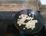 Foto del paso 3 de la receta: Paella sabrosa y fácil de cocinar de marisco al horno