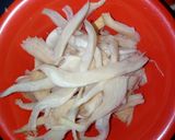 Foto langkah ke 1 dari resep Tumis Ayam Jamur Tiram.