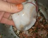 صورة لخطوة 1 من وصفة عصبان بحشوتين اللحم المفروم روعة والدوارة 😋