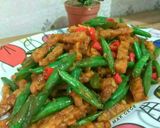 Foto langkah ke 4 dari resep Oseng Buncis Tempe Pedas Manis.