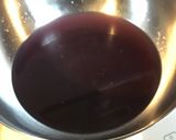 Une image de l'étape 2 de Dôme de riz rose au bouillon de chou rouge et cardamome.