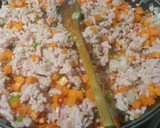 Foto del paso 5 de la receta: Pastel de puré de patatas y carne