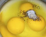 A picture of step 1 of Egg Khagena.
