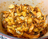 Foto del paso 5 de la receta: Setas con patatas