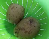 Foto del paso 1 de la receta Ensalada de patata, calabacín, bimi y brevas