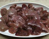 Libazsírban sült nyúlmáj recept fázis 1 fotója