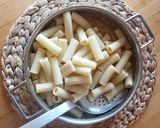 Foto del passaggio 6 della ricetta Tortiglioni con crema di zucchine e pomodori, ricetta del riciclo 🌷