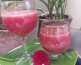 A picture of step 4 of Watermelon & pomegranate fresh Juice.