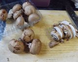 Foto del paso 2 de la receta Pollo al yogur con portobellos
