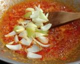 Foto langkah ke 3 dari resep Sayur Rebus Siram Ayam Pedas.