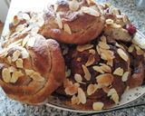 Teljes kiőrlésű mandulás - meggyes csiga recept fázis 12 fotója