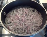 Foto del passaggio 3 della ricetta Filetto di fassona con fonduta e cipolla fritta