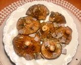 Foto del paso 3 de la receta: Setas con ajo y mojama