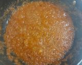 A picture of step 2 of Kabuli chana with poory achar.