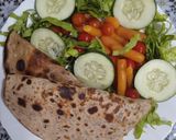 Foto del paso 6 de la receta: Rapiditas con pollo y ensalada!