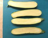 Foto del passaggio 2 della ricetta Zucchine ripiene di tonno