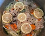 Foto del paso 1 de la receta: Escabeche de pollo