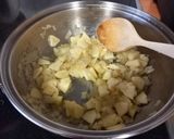 Foto del paso 3 de la receta: 260. Pollo relleno con manzana y champiñones