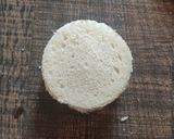 A picture of step 2 of Bread pockets.