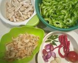 Foto langkah ke 1 dari resep Tumis pare udang asin.