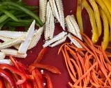 A picture of step 1 of Chicken Penne.
