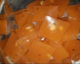 A picture of step 1 of Karachi halwa.