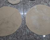 A picture of step 3 of Phulka/ Roti.