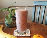 Foto langkah ke 3 dari resep Smoothie banana mix berry.
