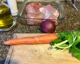 Foto del paso 1 de la receta: Fricasé de pollo