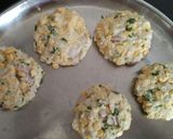 A picture of step 22 of Traditinal south Indian breakfast platter.