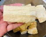Hình bước làm 1 của món Sườn chay nướng riềng mẻ