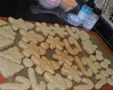 صورة لخطوة 1 من وصفة كوكيز العيد 😋🍪🥛