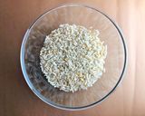 A picture of step 1 of Jhal Muri.