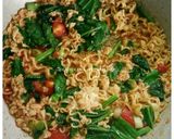 Foto langkah ke 4 dari resep Mie Nyemek Sedep Seger.