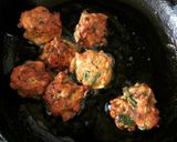 A picture of step 3 of Parwal (Pointed Gourd) Peel Pakora / Fritters.