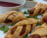 A picture of step 10 of Jaali samosa.