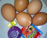 A picture of step 2 of Fried yam with egg.