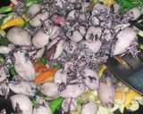 Foto langkah ke 3 dari resep Cumi-cumi Tumis Pedas.