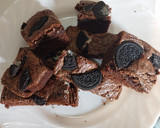 Foto del paso 4 de la receta: Brownies bien chocolatosos y fáciles con oreo 😋