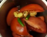 A picture of step 1 of Tomato rice.