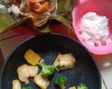 Foto langkah ke 5 dari resep MPASI : Pepes ayam & tahu goreng brokoli (6 bln).