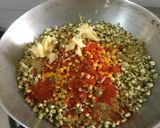 મગ ફણગાવેલા (Moong Fangavela Recipe In Gujarati) રેસીપી સ્ટેપ2ફોટો