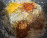 ભજીયા ઉસળ (Bhajiya Usal Recipe In Gujarati) રેસીપી સ્ટેપ6ફોટો