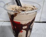 A picture of step 4 of Kitkat Krusher (KFC style).