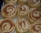 A picture of step 6 of Cinnamon rolls.